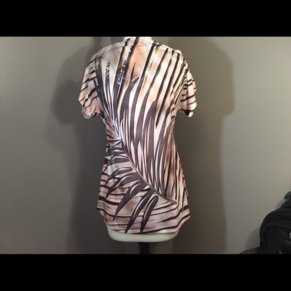 Cache Shirt - Picture 3 of 5
